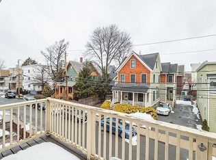 32 Hawthorne St, Somerville, MA 02144