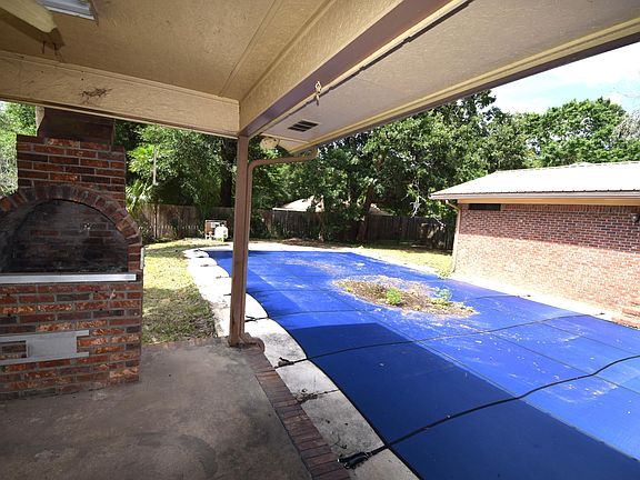 4th image of 6047 Eden Sq