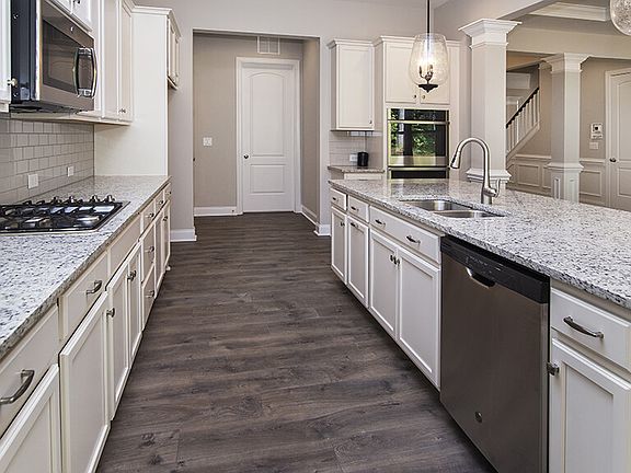 3rd image of 10951 Sparkle Creek Dr