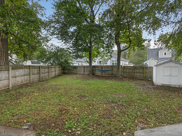 203 Teal Ct — Photo 19