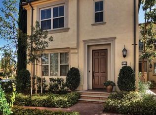 92 Peony, Irvine, CA 92618