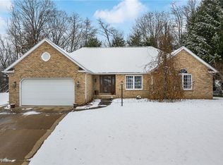 8779 Glenarden Cir NW, Massillon, OH 44646