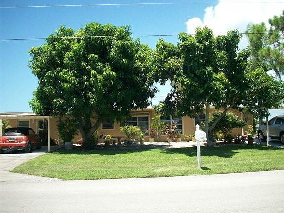5th image of 133 W Pago Pago Dr