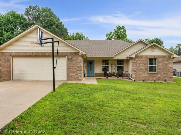 632 E Joplin St, Greenwood, AR 72936