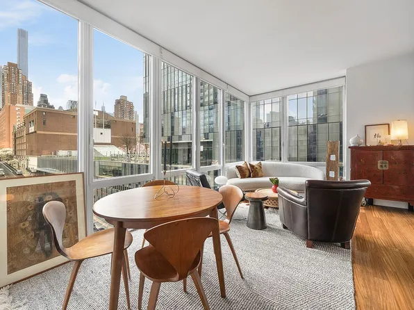 10 W End Ave APT 8J, New York, NY 10023