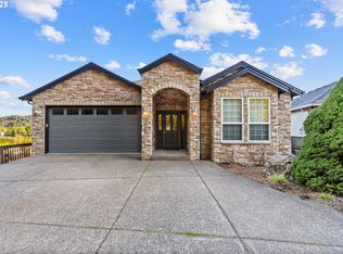 3412 NW 1st St, Gresham, OR 97030