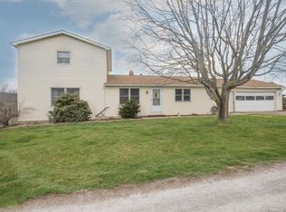 33243 State Route 30, Hanoverton, OH 44423