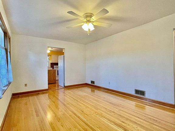 5th image of 721 Holstein Ave