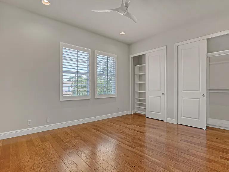 6464 Bellamalfi St — Photo 58
