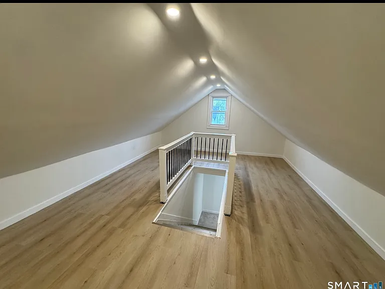 1787 Stratfield Rd #2 — Photo 10