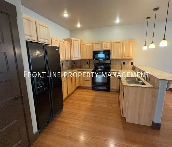 6210 N Maximus Pl — Photo 4