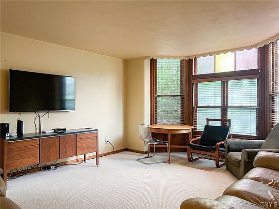 5th image of 86 Port Watson St