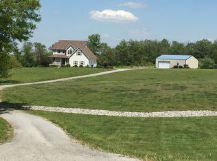 3200 Sycamore Rd, Carterville, IL 62918