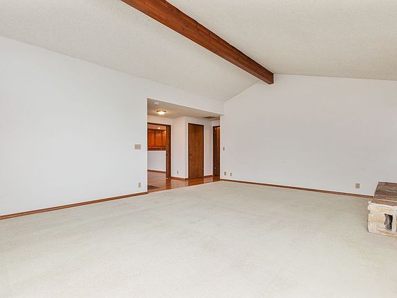 4th image of 2320 Vista View Dr