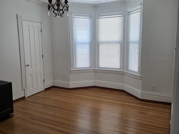 (undisclosed Address), Troy, NY 12183
