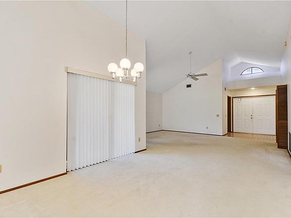 5th image of 7307 Everleigh Ct