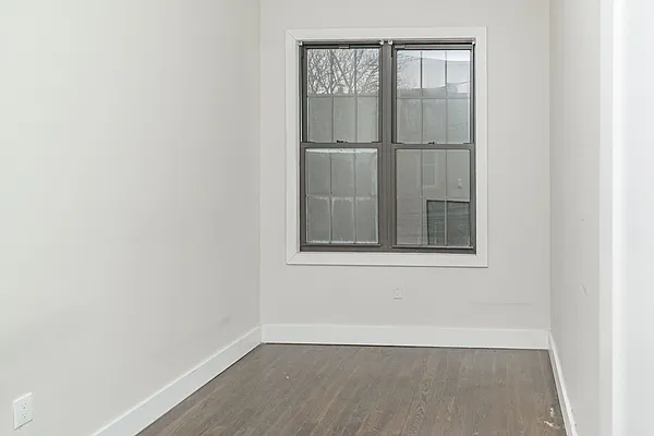 Rented by MySpaceNYC | media 6