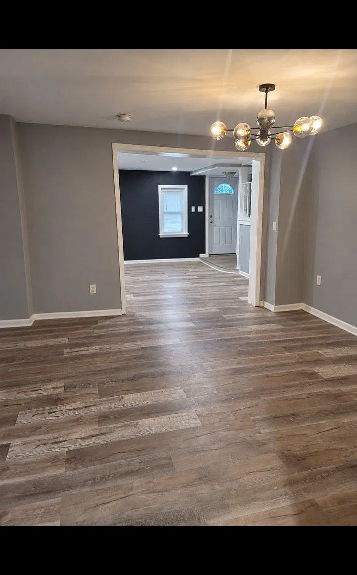 2 bed, 1.0 bath, 1203 sqft, $1,850 — Photo 1