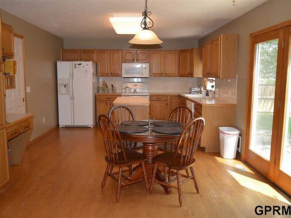 4th image of 2837 Brummond Dr