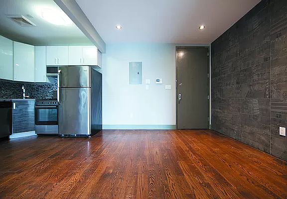 2nd image of 508 Seneca Ave APT 3B