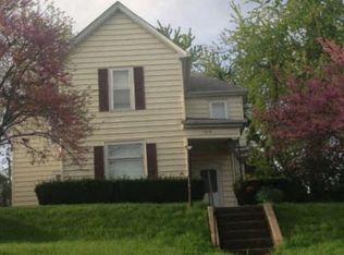 3018 Messanie St, Saint Joseph, MO 64501