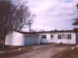 4746 Nancy Dr, Vassar, MI 48768