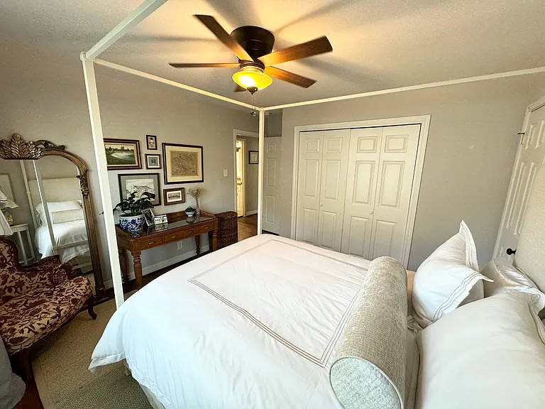 2311 Stonecrest Dr — Photo 12
