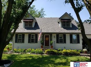 2900 Jane Ln, Lincoln, NE 68516
