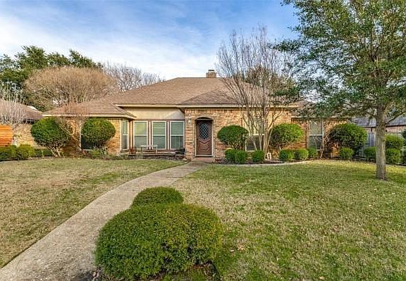 2nd image of 382 Townbluff Dr