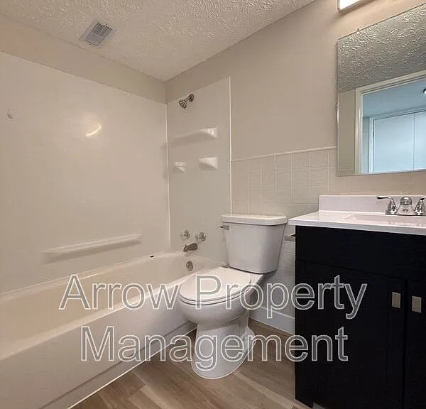 5703 S 23rd St — Photo 12