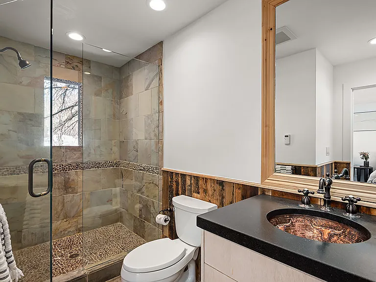 41 Danielson Dr — Photo 34