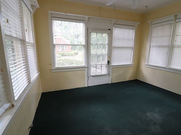 2nd image of 200 W Moore St