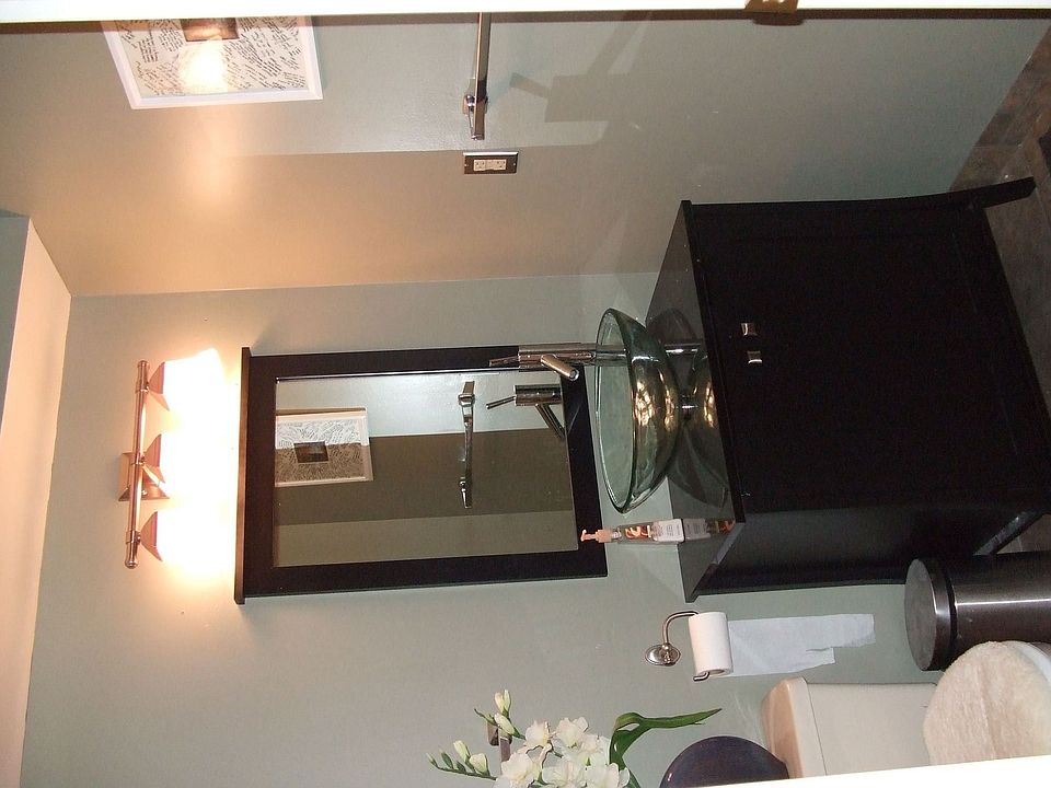 hall way bathroom