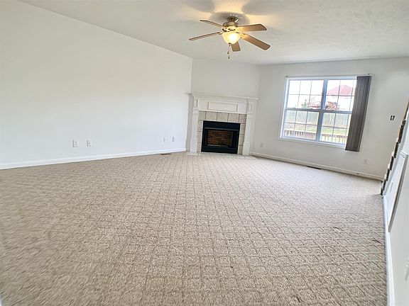 5th image of 746 Cedar Grove Ct