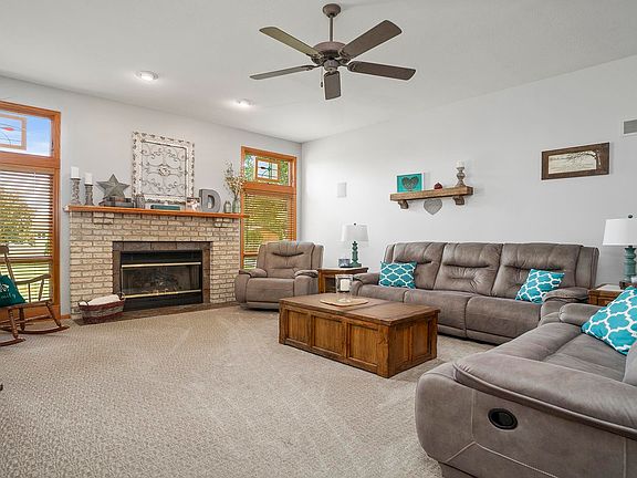 5th image of 3560 Tanbark Trl