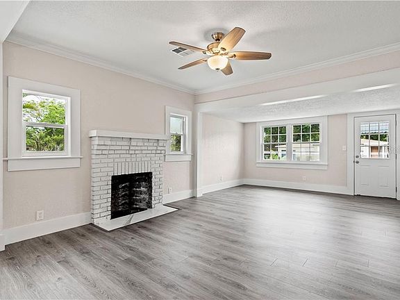 4th image of 2630 E Jersey Ave