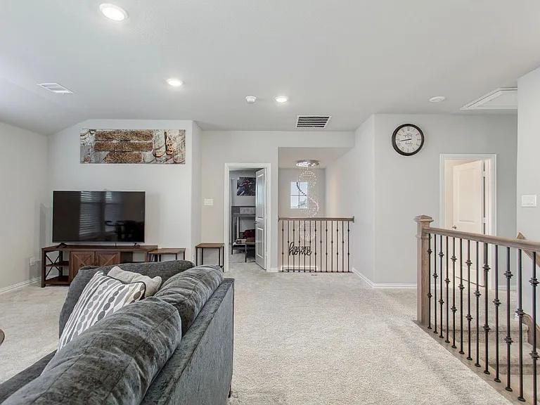 2437 Pinnacle Pl — Photo 27