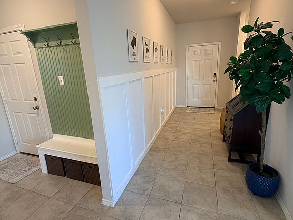 3rd image of 2412 Elba Dr