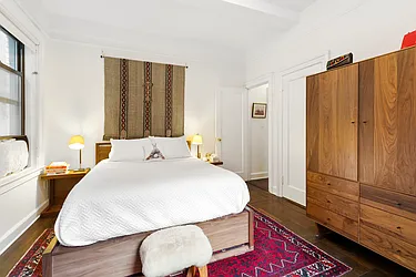 Sold by Nest Seekers International