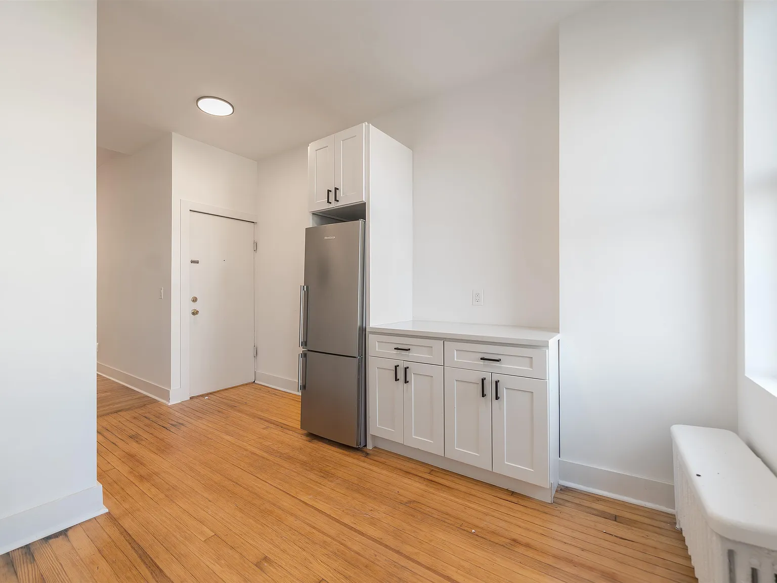 1 bed, 1.0 bath, $3,575 — Photo 4