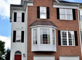 46800 Keswick Sq, Sterling, VA 20165