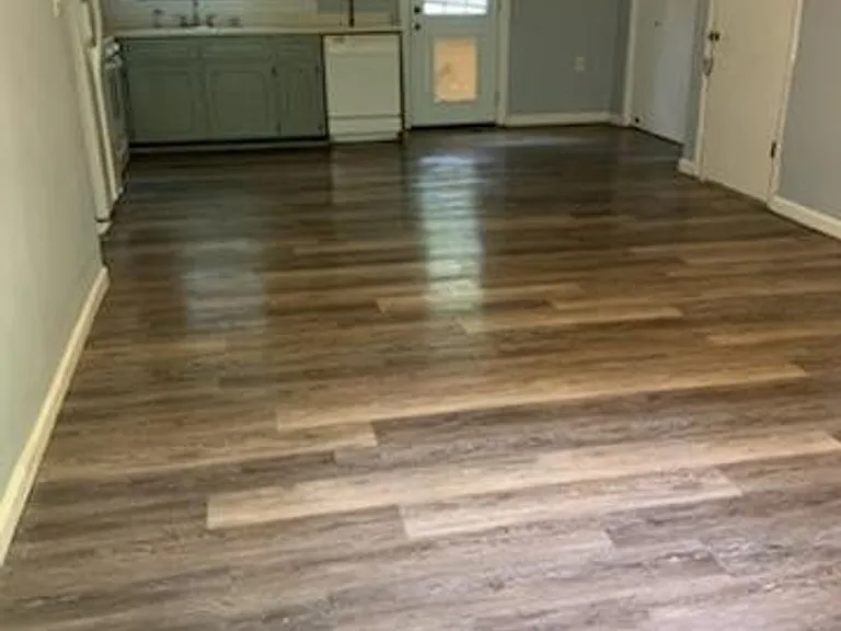 24 Rosewood Dr — Photo 2