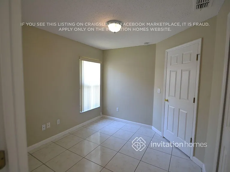 2330 Lily Pad Ln — Photo 6