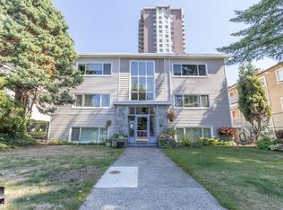 1420 Chesterfield Ave #1, North Vancouver, BC V7M 2N4