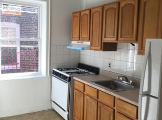 4238 81st St APT 3R, Elmhurst, NY 11373