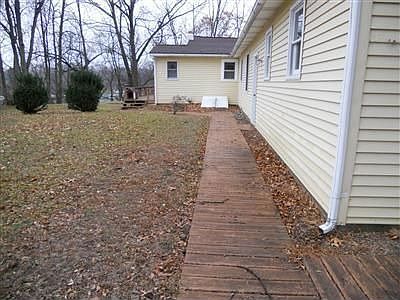 5th image of 12573 E D Ave