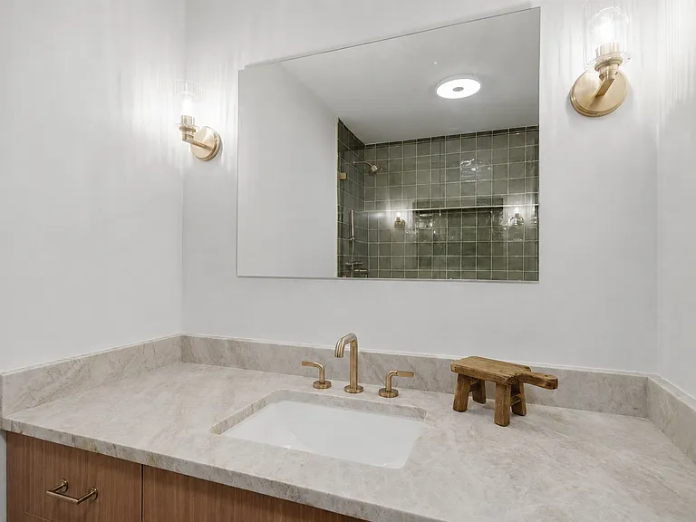 1560 N Sandburg Ter #1210J — Photo 14