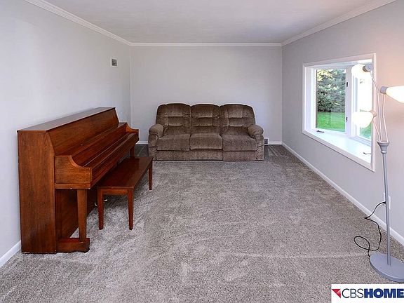 5th image of 3615 Valley St
