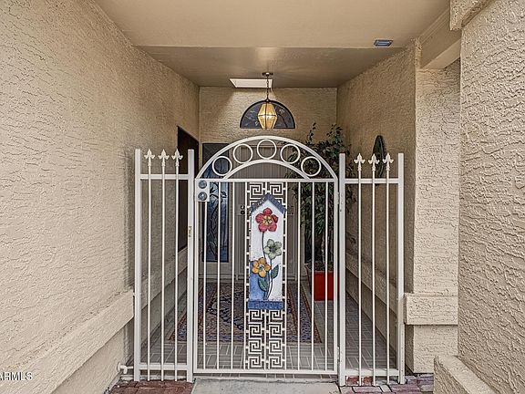 5th image of 26611 S SNEAD Drive