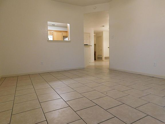 3rd image of 3004 Dannen Ct Unit A